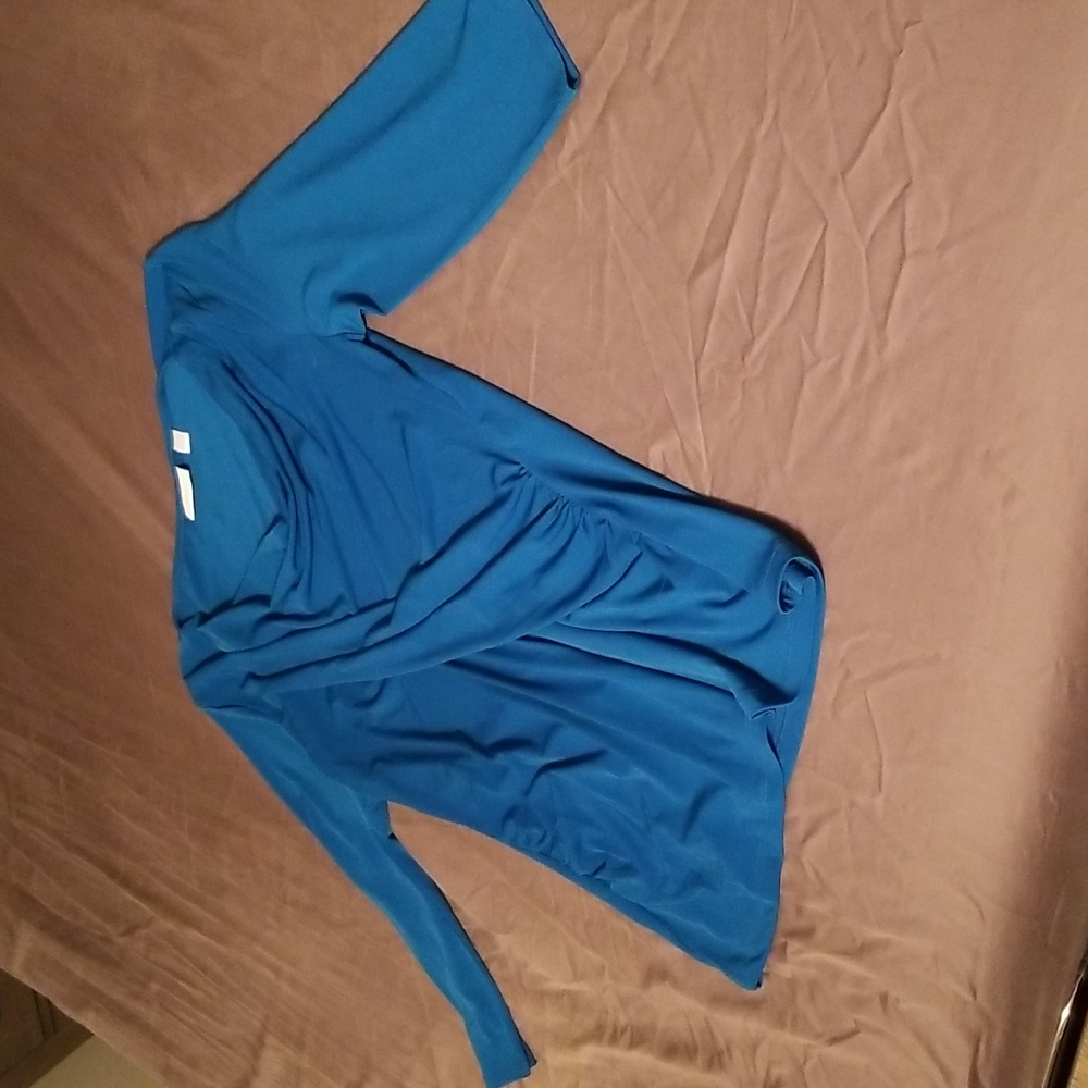 NY&C stretch blue blouse